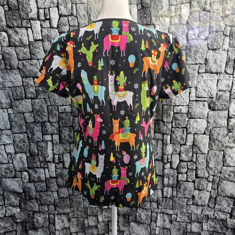 Ava Therese Colorful Llama Print Scrub Top. Size Small - Picture 2 of 6